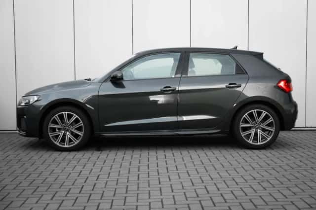 Audi A1 (2025) thumbnail 5