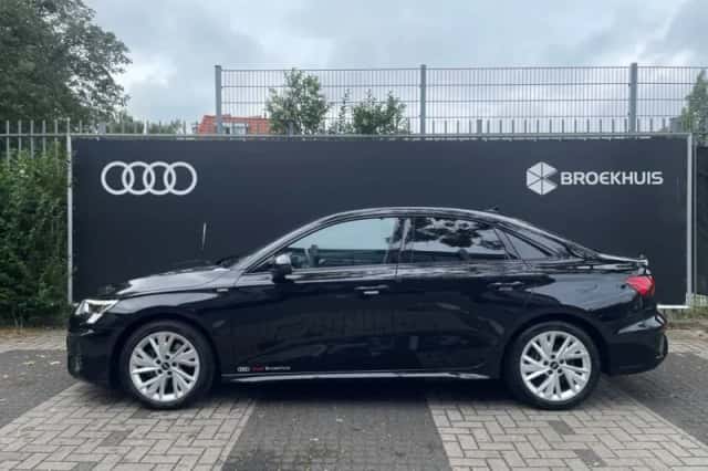 Audi A3 (2024) thumbnail 4