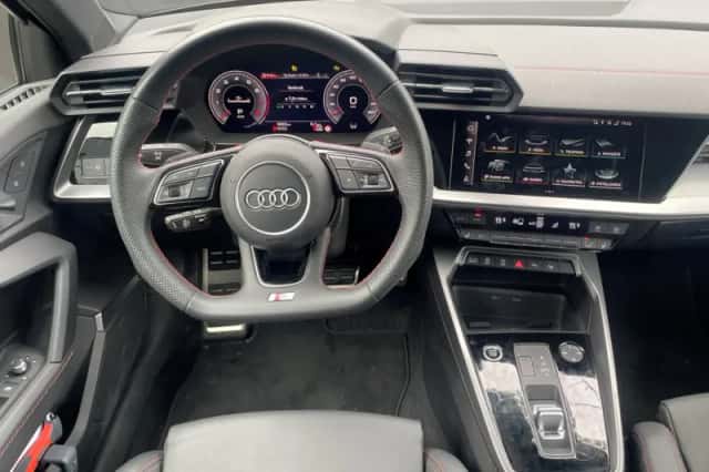 Audi A3 (2024) thumbnail 8