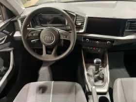 Audi A1 (2025) thumbnail 8