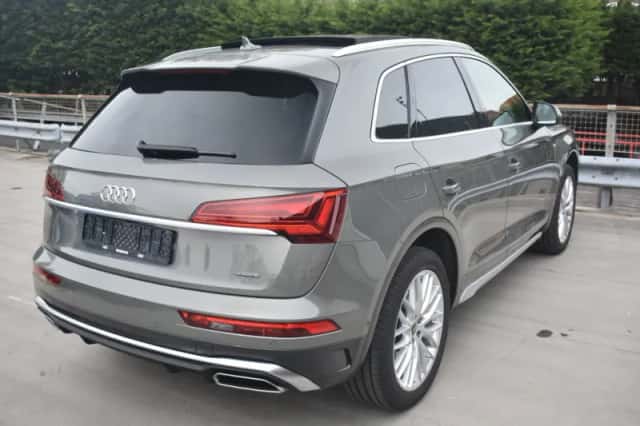 Audi Q5 (2025) thumbnail 4