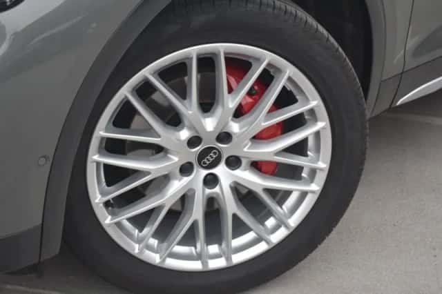 Audi Q5 (2025) thumbnail 6