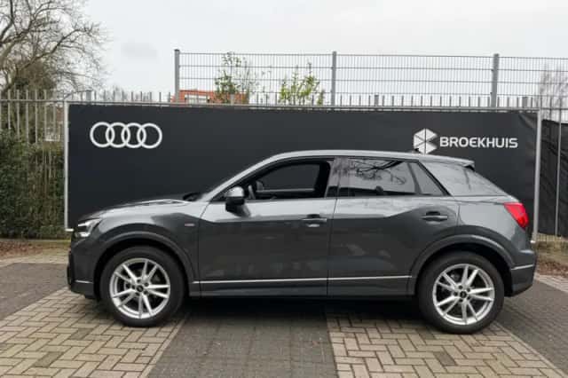 Audi Q2 (2025) thumbnail 4