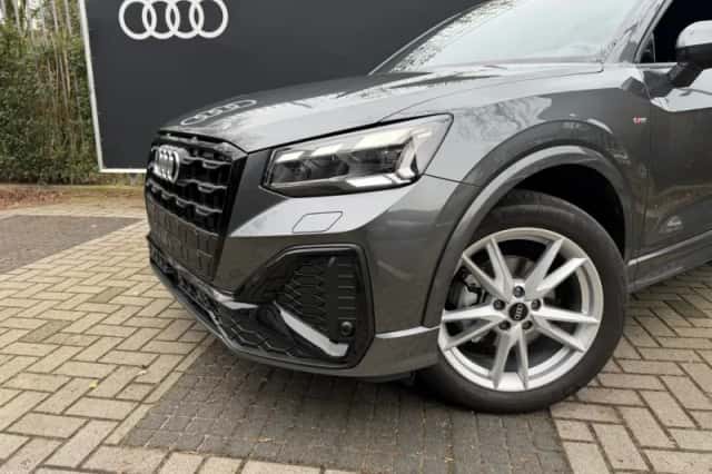 Audi Q2 (2025) thumbnail 6