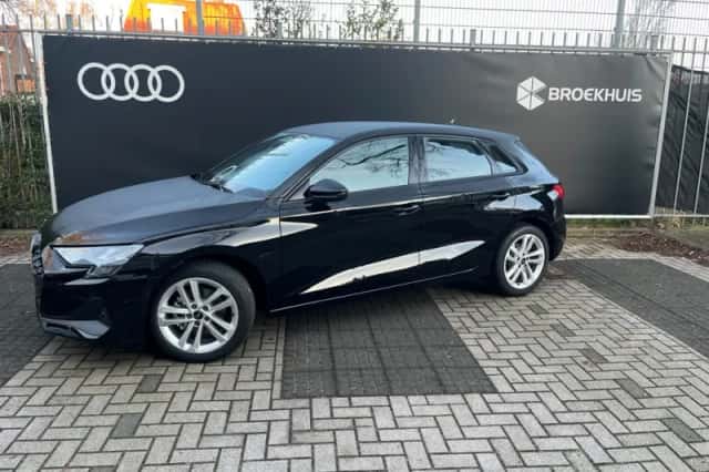 Audi A3 (2025) thumbnail 1