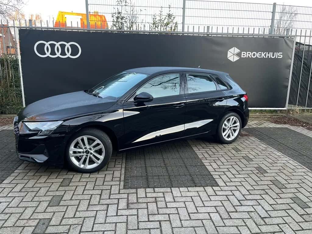 Audi A3 (2025) — foto 1