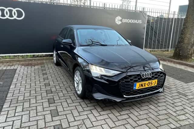 Audi A3 (2025) thumbnail 8