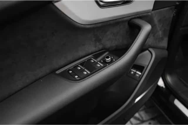 Audi Q7 (2025) thumbnail 19