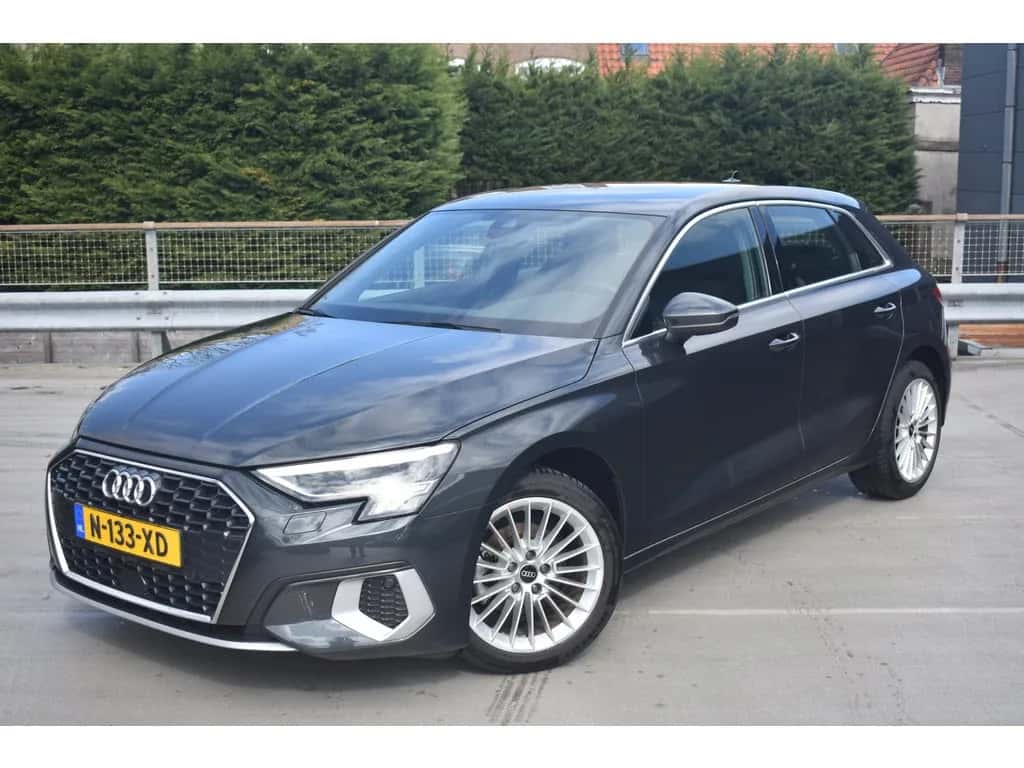 Audi A3 (2022) — foto 1
