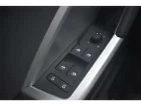 Audi Q3 (2025) thumbnail 12