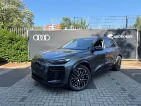 Audi Q6 e-tron (2025)