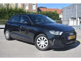 Audi A1 (2023) thumbnail 2