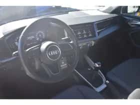 Audi A1 (2023) thumbnail 8