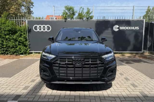 Audi Q5 (2025) thumbnail 3