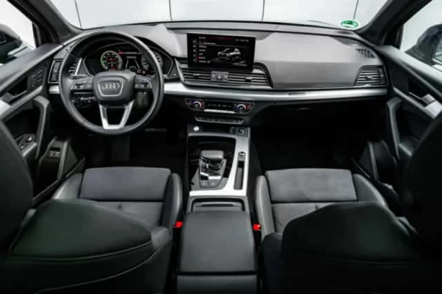Audi Q5 (2025) thumbnail 10