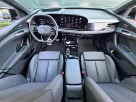 Audi Q6 e-tron (2025) thumbnail 9