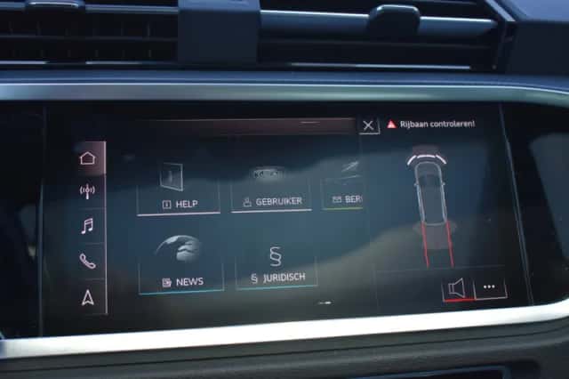 Audi Q3 (2020) thumbnail 32