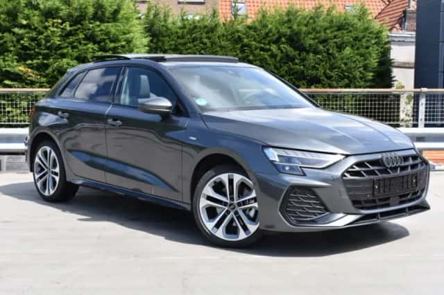 Audi A3 (2025) thumbnail 2