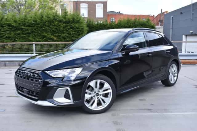 Audi A3 (2025) thumbnail 1