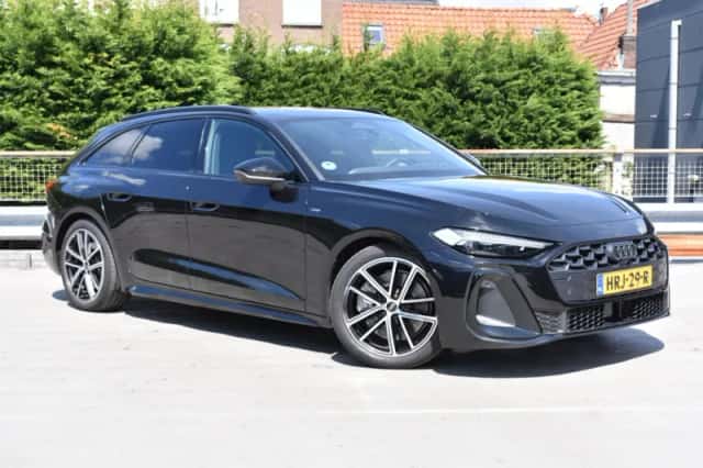 Audi A5 (2025) thumbnail 2