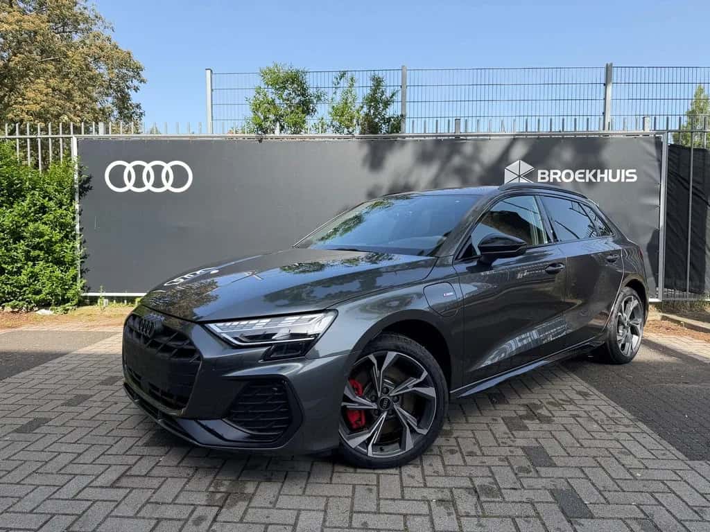 Audi A3 (2025) — foto 1