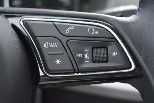 Audi Q2 (2022) thumbnail 16