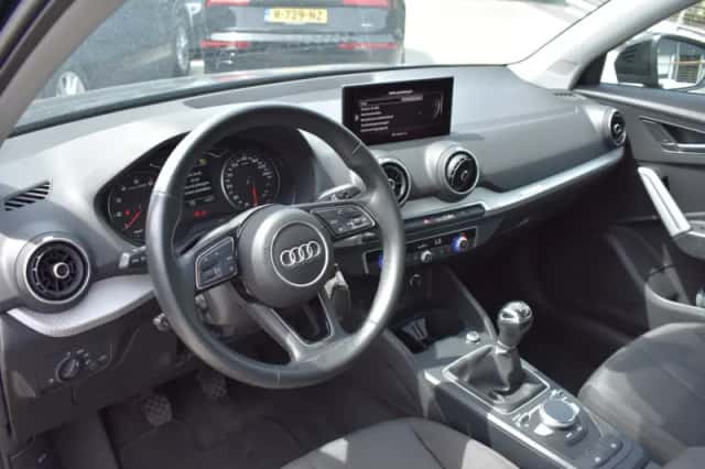Audi Q2 (2022) thumbnail 8