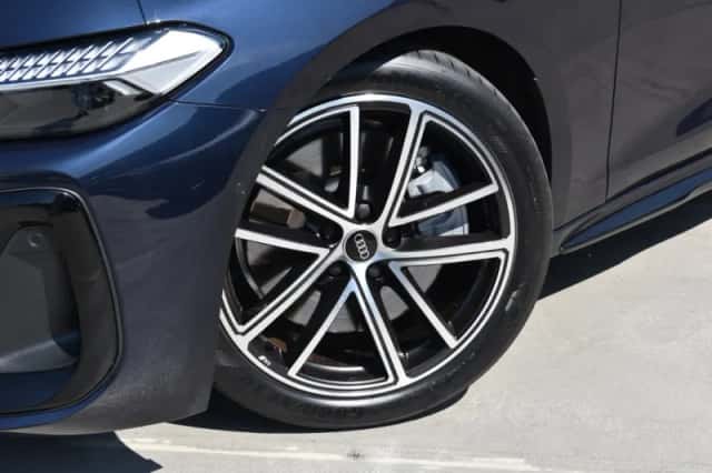 Audi A5 (2025) thumbnail 6