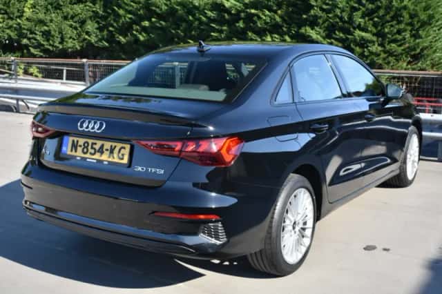 Audi A3 (2021) thumbnail 4
