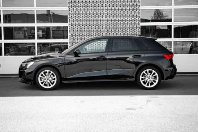 Audi A3 (2025) thumbnail 5