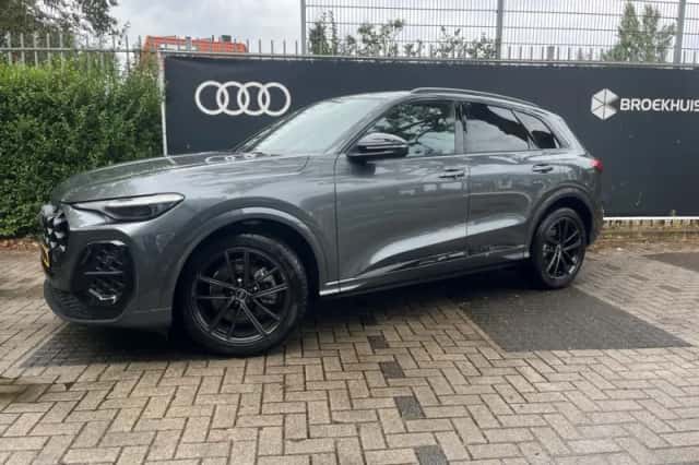 Audi Q5 (2026) thumbnail 1