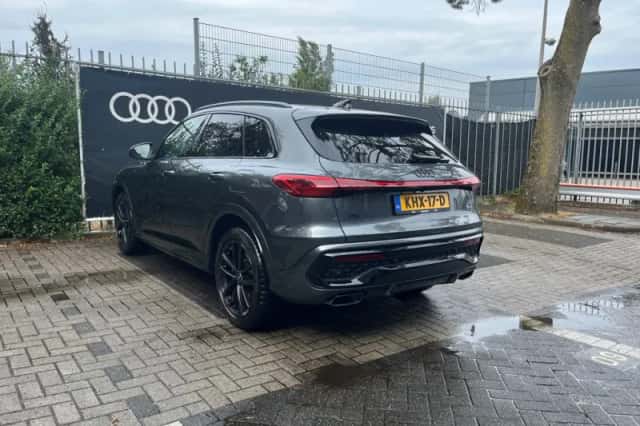Audi Q5 (2026) thumbnail 3