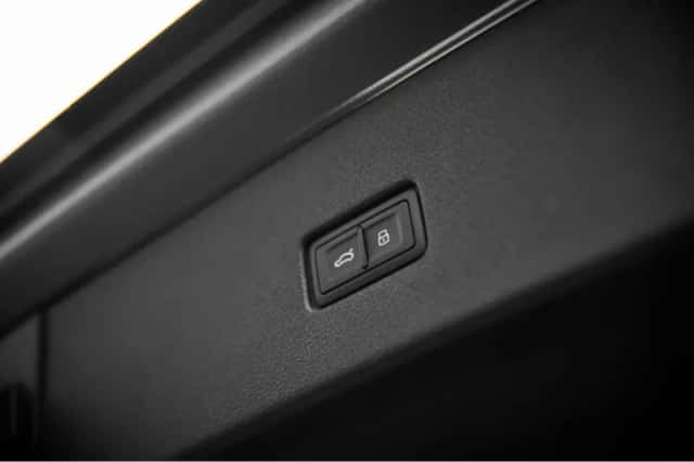 Audi Q8 (2025) thumbnail 27