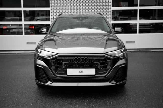 Audi Q8 (2025) thumbnail 4