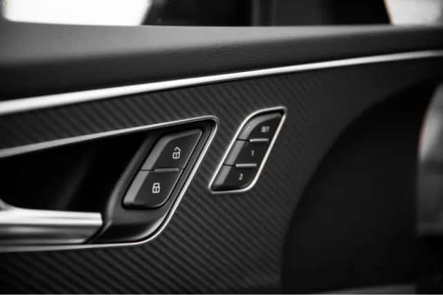 Audi Q8 (2025) thumbnail 34