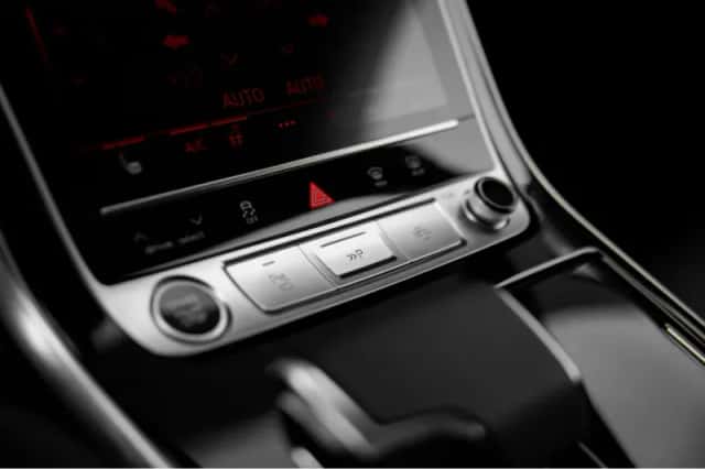 Audi Q8 (2025) thumbnail 50