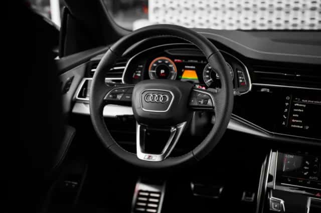 Audi Q8 (2025) thumbnail 11
