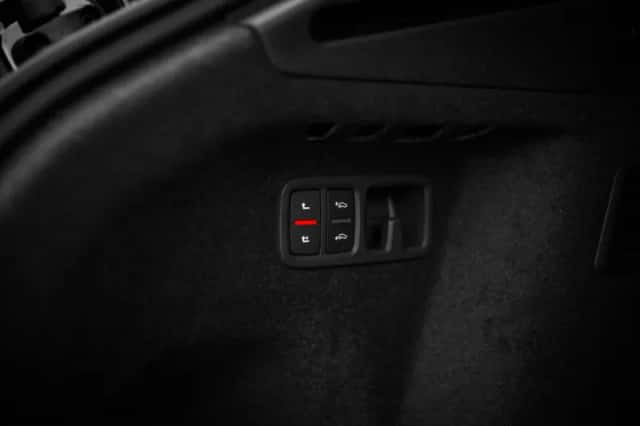 Audi Q8 (2025) thumbnail 22
