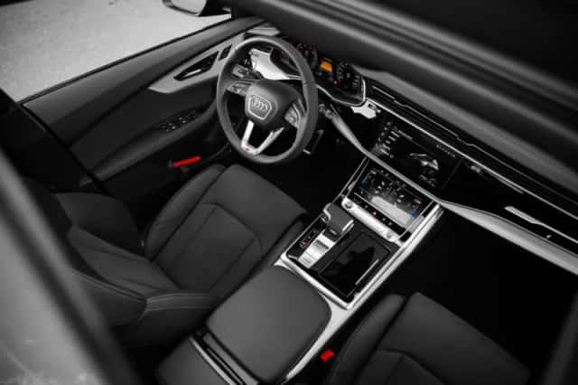 Audi Q8 (2025) thumbnail 9