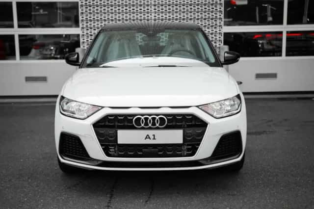 Audi A1 (2025) thumbnail 3