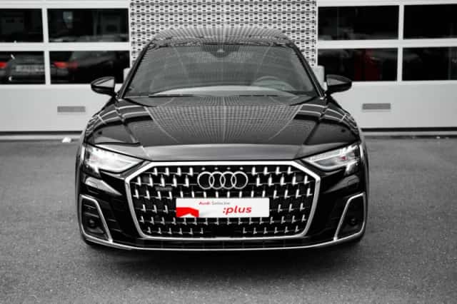 Audi A8 (2025) thumbnail 3