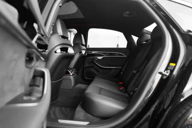Audi A8 (2025) thumbnail 26