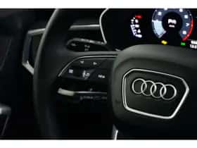 Audi Q3 (2025) thumbnail 11