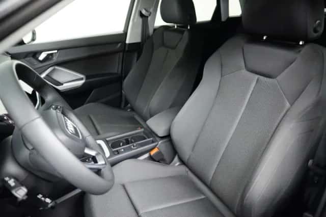 Audi Q3 (2025) thumbnail 17