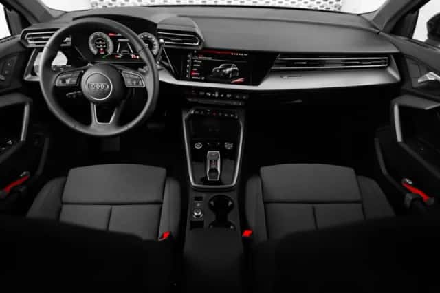 Audi A3 (2025) thumbnail 8