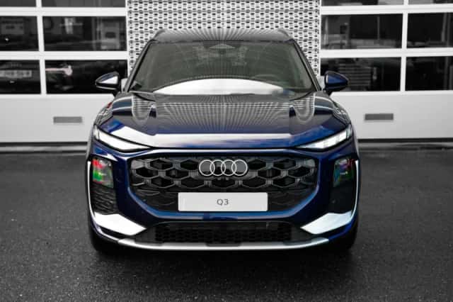 Audi Q3 (2026) thumbnail 3