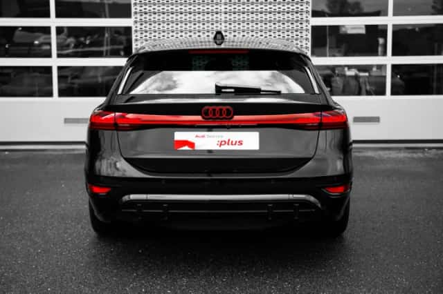 Audi A6 (2025) thumbnail 4