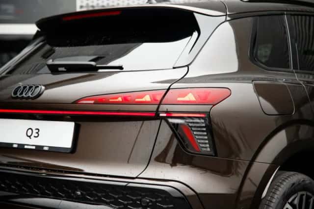 Audi Q3 (2026) thumbnail 16