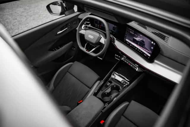 Audi Q3 (2026) thumbnail 9