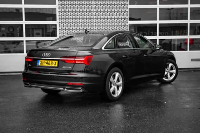 Audi A6 (2019) thumbnail 2